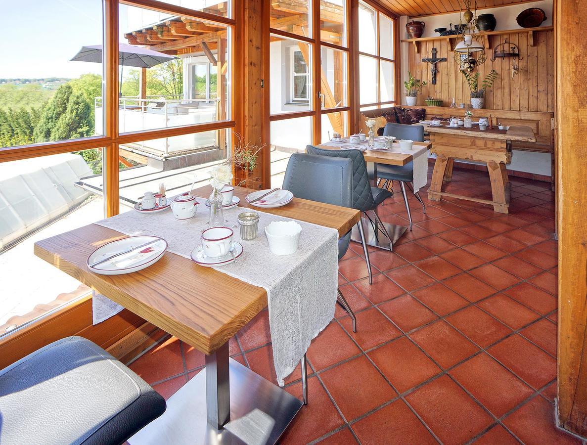 Boutique Hotel Loipenhof ลอยแพร์ดอร์ฟ เบ เฟิร์สเทนเฟลด์ ภายนอก รูปภาพ